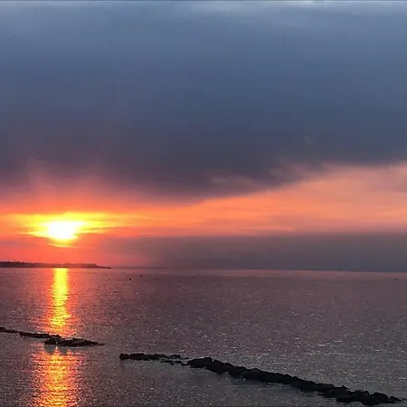 Apartamento La Mia Terrazza Sul Mare - Mared'amare