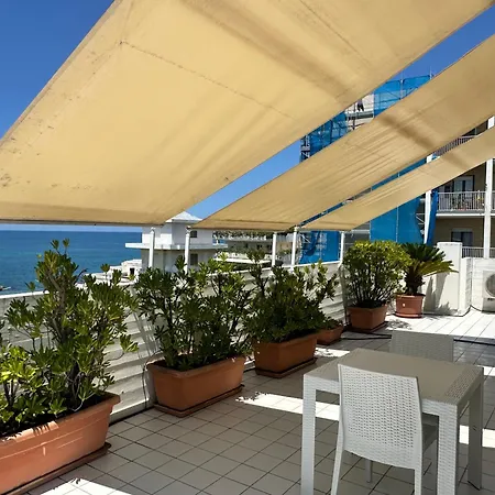 公寓 La Mia Terrazza Sul Mare - Mared'amare 巴里